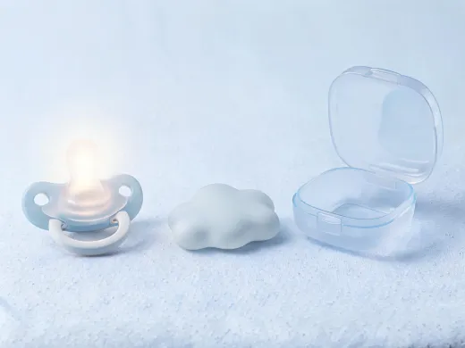 Pacifier and teether soothing kit