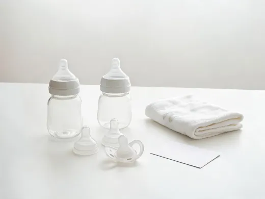 Newborn starter feeding kit